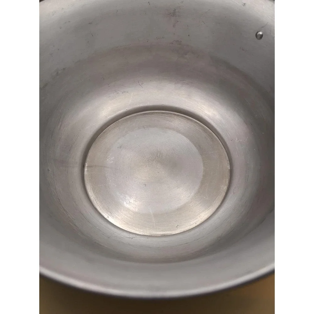 Vintage  Lazar 2 piece Bun Warmer Aluminum Serving Double‎ handle